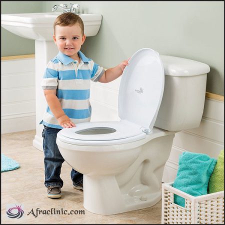 بهترین سن برای آموزش دستشویی رفتن به کودک
